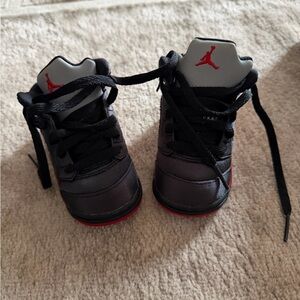Jordan Toddlers' Black and Red High-Top Sneakers